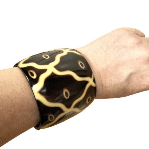 2/$30 Chunky statement tribal vibe bracelet bangle - Picture 2 of 7
